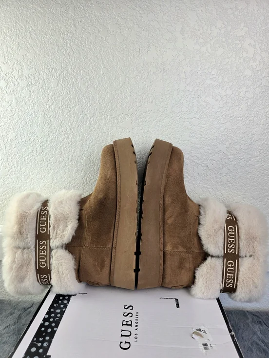 Guess Denla Booties Furry Suede On Platform Soles, Logo Bow & Pin - Picture 6 of 15